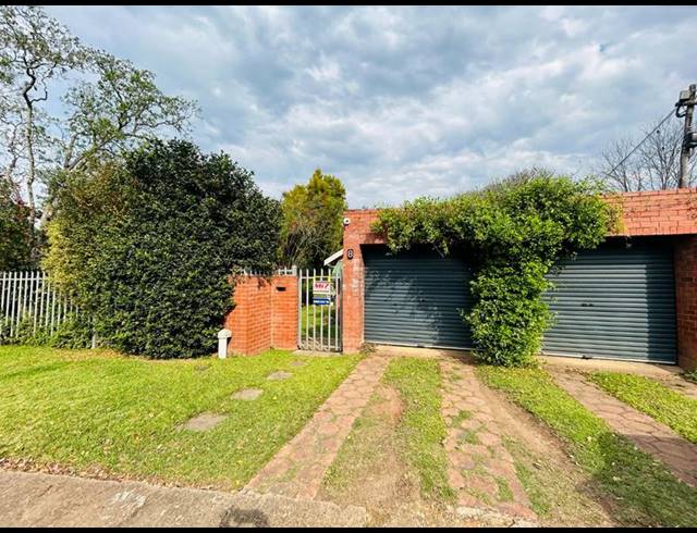 3 BEDROOM HOUSE FOR SALE IN SCOTTSVILLE